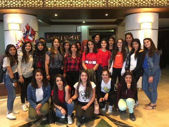 Mercedes-Benz Türk, Van’daki yıldız kızlarıyla buluştu