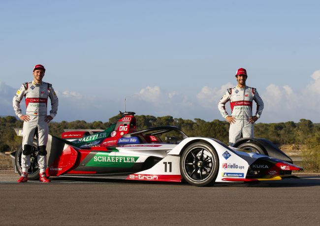 Audi yeni Formula E aracını tanıttı