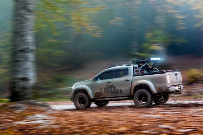 Mercedes-Benz X-Class ile X-Macera başlıyor