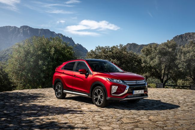 Mitsubishi Eclipse Cross RJC 2019 yılın otomobili ödülünü kazandı