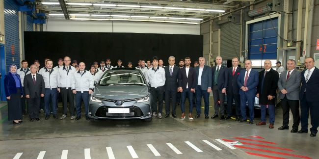 Yeni Corolla Hibrit Türkiye’de Üretilecek