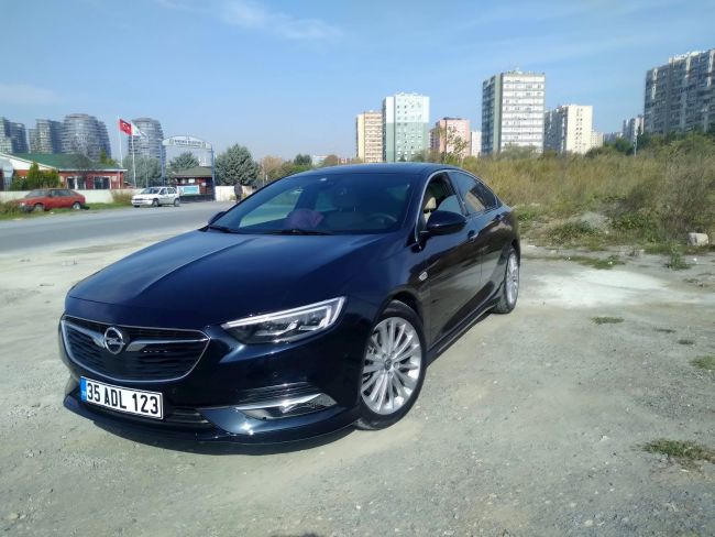 Opel İnsignia Grand Sport  Exclusive Testi