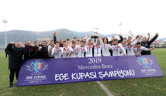Mercedes-Benz Ege Kupası 2019’un şampiyonu Türkiye oldu