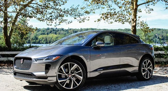 Tamamen Elektrikli Jaguar I-PACE  Avrupa’da Yılın Otomobili Seçildi