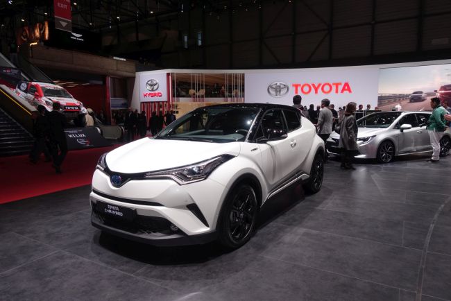 TOYOTA TÜRKİYE’DE ÜRETİLEN İKİ HİBRİT MODELİYLE CENEVRE’DE GÖVDE GÖSTERİSİ YAPTI