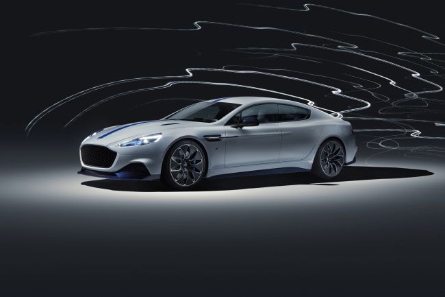 Aston Martin’in İlk Elektrikli Modeli ‘RAPIDE E’ Üretime Hazır (Video)