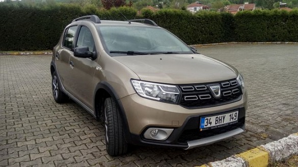 Dacia Sandero 1.5 dCi Easy-R Stepway Style Testi