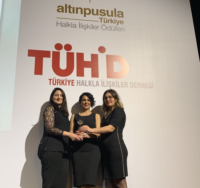 Otokoç Otomotiv, Altın Pusula Türkiye Halkla İlişkiler Ödülleri’nde “KURUMSAL YAYINLAR” Kategorisinde Birinci Oldu