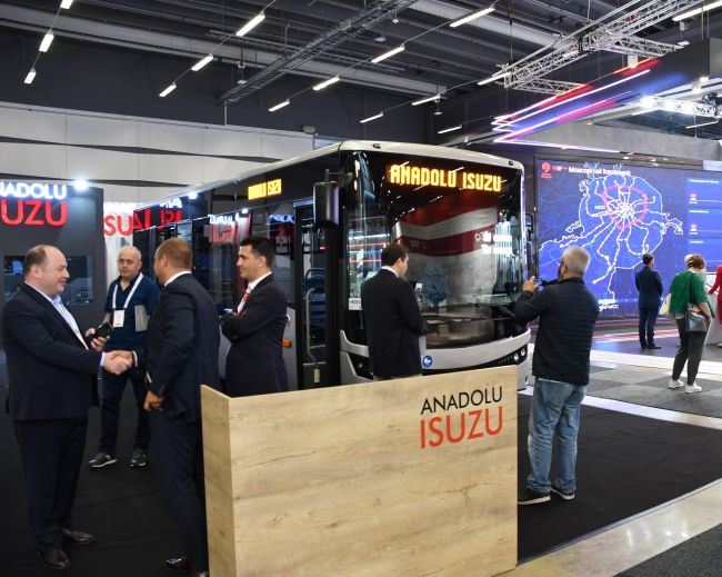 Anadolu Isuzu İsveç’te düzenlenen UITP Stockholm Fuarı’na katıldı