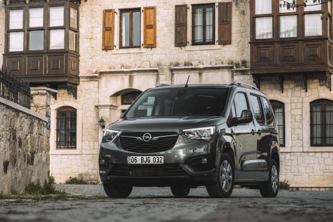 Opel’in Şimdi Al Sonbaharda Öde Kampanyası Bu Ay ÖTV Destekli