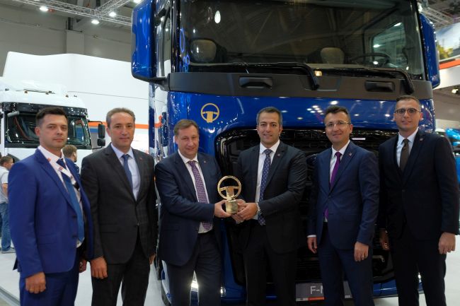 F-MAX, Rusya’da “Yılın Kamyonu” seçildi