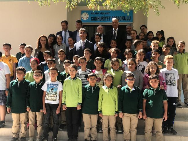 KIA, Malatya Cumhuriyet Ortaokulu’nu yeniledi