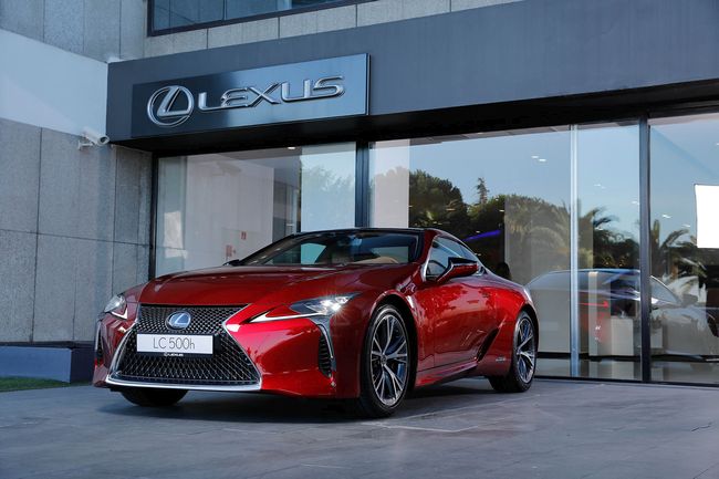 Sadece 2 Kişinin Sahip Olabileceği Lexus Lc Türkiye’de