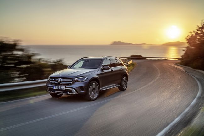 Şık, dinamik ve çok yönlü Yeni Mercedes-Benz GLC Türkiye’de