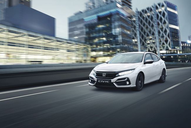 Honda Civic HB Yenilendi