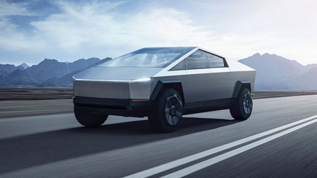 Tesla Cybertruck Trafiğe Çıktı