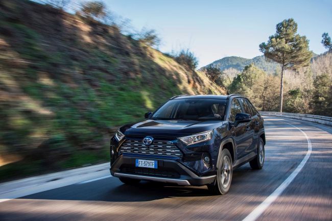 Toyota RAV4’ün Tarihçesi