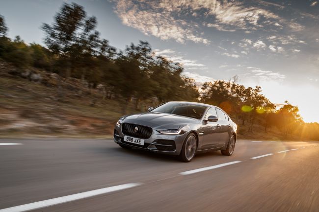 Gelişmiş Teknolojilerle Donatılan Yeni Jaguar XE Türkiye’de