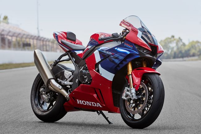 Honda’nin En Güçlü Motosikleti  Cbr1000rr-R Fireblade Sp  Sinirli Sayida Türkiye’de