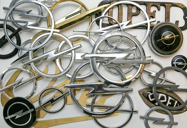 Opel Logosunun Zamanda Yolculuğu