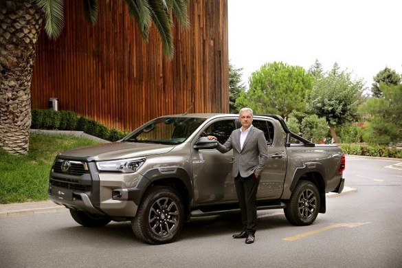 Yeni Toyota Hilux Konfor ve Teknolojisiyle Öne Çıkacak