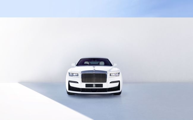 Rolls-Royce Yeni Nesil Ghost’tu Tanıttı