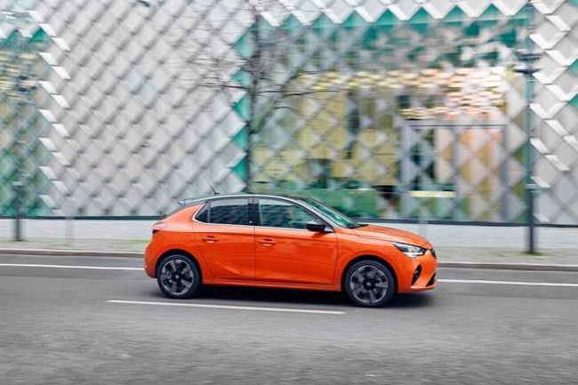 AUTOBEST Ödüllü Yeni Corsa, Eylül’e Özel Sıfır Faiz Avantajıyla