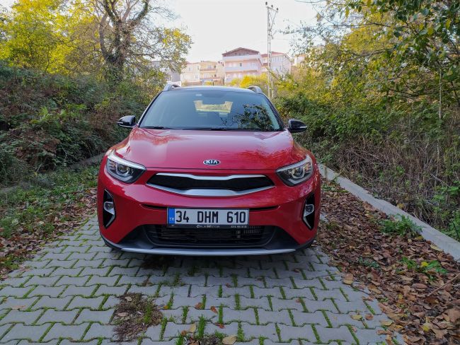 Kia Stonic 1.0 Elegance Design Pack DCT Testi