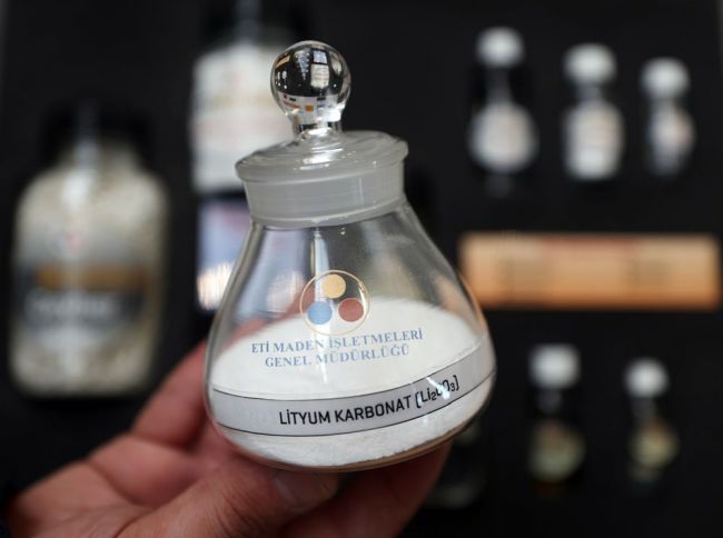 Türkiye'nin ilk lityum üretim tesisi açıldı