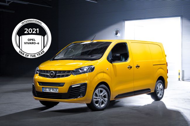 Yılın Uluslararası Ticari Aracı Opel Vivaro 20. Yaşını Kutluyor