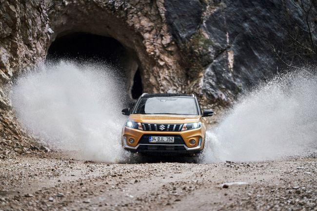 Suzuki’den 4x4 Hediyesi!