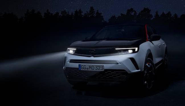 Yeni Opel Mokka’nın IntelliLux LED® Matrix Farları ile Geceyi Gündüze Çevirin!