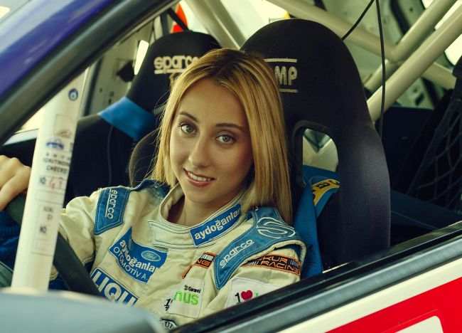 ‘Rüzgarın Kızı’ Lakaplı Burcu Burkut Erenkul’un Hayat Hikayesi