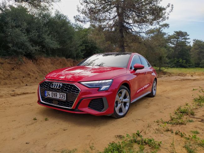 Yeni Audi A3 35 Sedan S Line TFSI Test ve İzlenimi