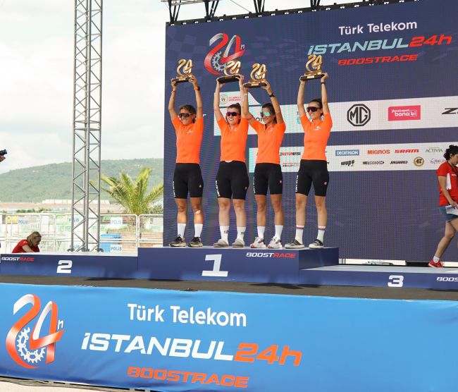 Suzuki Kadın Bisiklet Takımı, 24 Saat Süren Dayanıklılık Yarışının Birincisi Oldu!