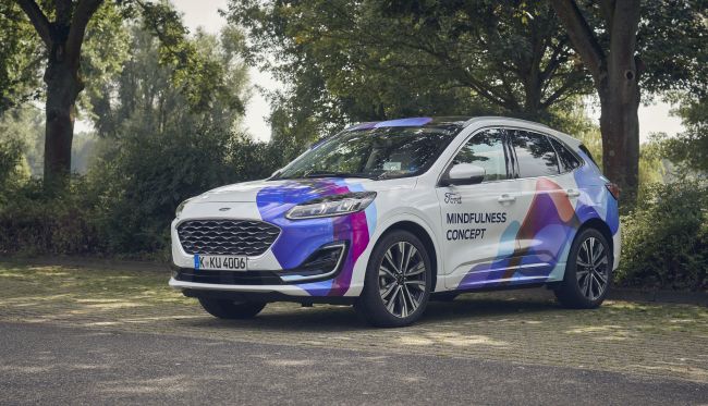 Ford, günlük hayatın stresinden uzaklaştıran ‘Farkındalık Odaklı Konsept Otomobil’i tanıttı