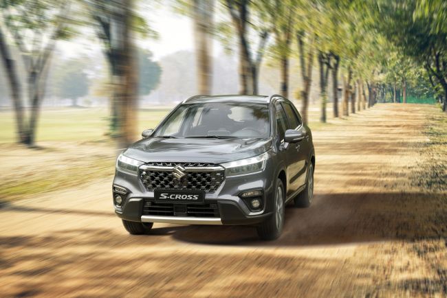 Yeni Suzuki S-CROSS: Daha Çekici, Daha Güçlü, Daha 4x4