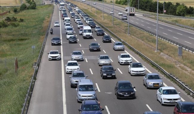 1Temmuz İtibarı İle Bazı Otoyollarda Hız Sınırı Artırılacak