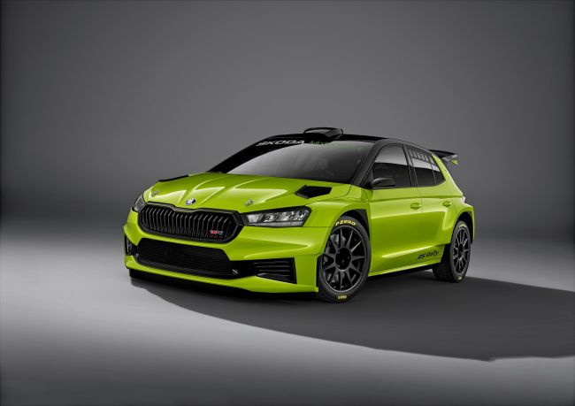 ŠKODA’nın Yeni Yarışcısı FABIA RS Rally2 Tanıtıldı