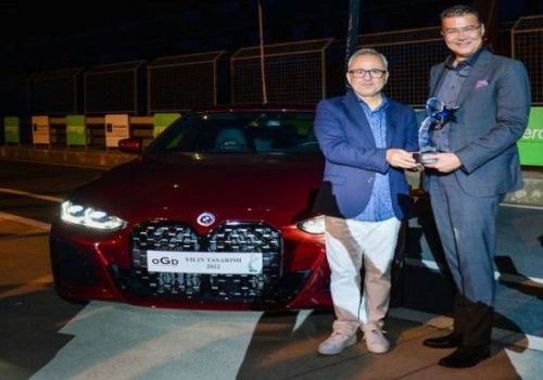 Yeni BMW 4 Serisi Gran Coupé’ye  Otomotiv Gazetecileri Derneği’nden “Yılın Tasarımı” Ödülü