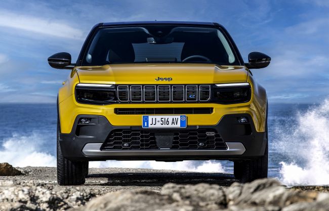 Tamamen Elektrikli Jeep®, “Avenger” Paris’te Tanıtıldı
