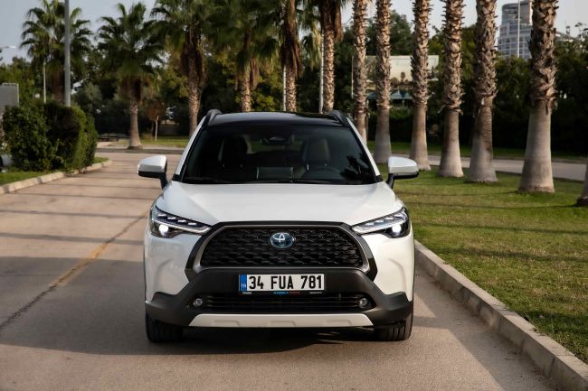 Toyota Corolla Cross Hybrid Türkiye’de Satışa Sunuldu