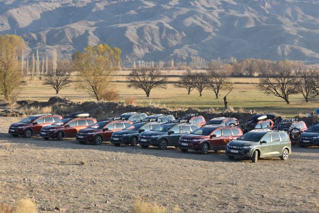 Dacia, ''Jogger Lansmanı'' ve ''Yılın Outdoor Uygulaması Ödülü'' İle İki Ödül'e Layık Görüldü