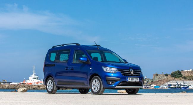 Renault 2022 Yılının En Hızlı Büyüyen Hafif Ticari Markası Oldu