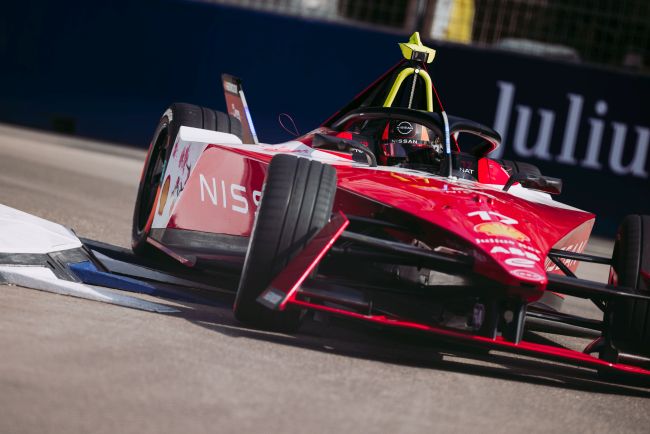 Nissan Formula-e Takımı, Diriyah E-Prix’de sezonun ilk puanlarını topladı