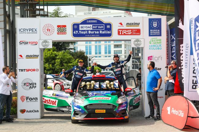 Castrol Ford Team Türkiye, Yeşil Bursa Rallisi’ni Zirvede Tamamladı