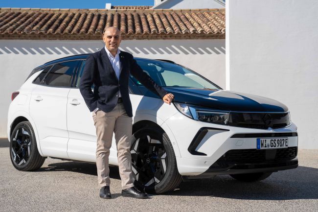 Opel’den Çarpıcı Nisan Performansı