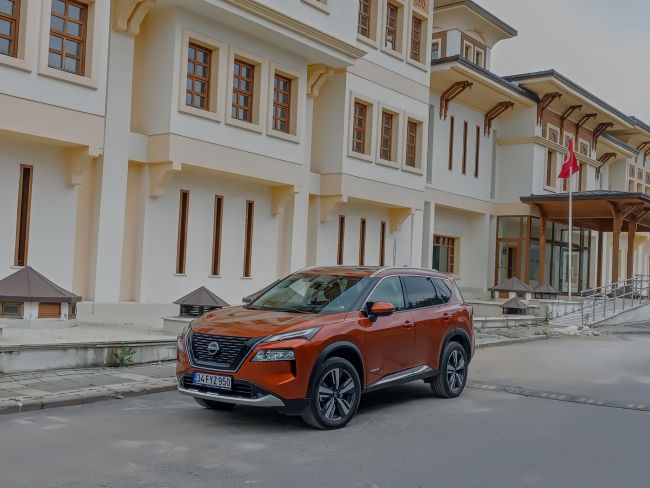 Nissan X-Trail e-Power 4FORCE Platinum Premium 7 Koltuk 4x4 Test ve İzlenimi