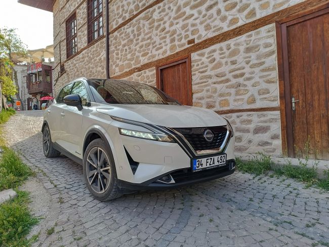 Nissan Qashqai E-Power: Heyecan Verici, Atik ve Elektrikli