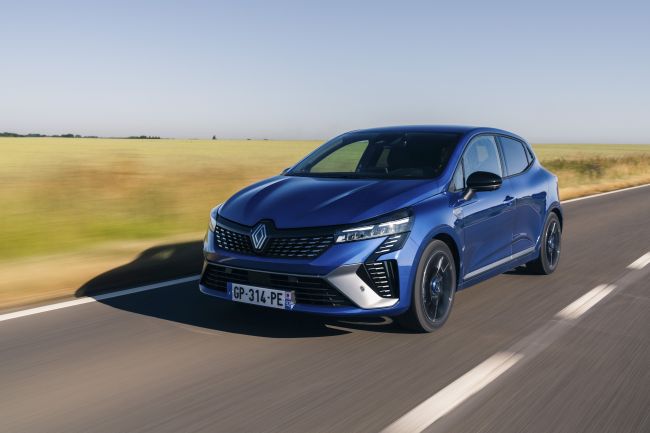 Segmentinin Lideri Renault Clio, Yenilenen Özellikleriyle Türkiye'de